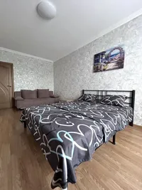 улица Александра Покрышкина, 4/10