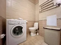 Казбекская улица, 1