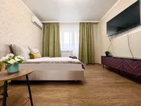 Казбекская улица, 1