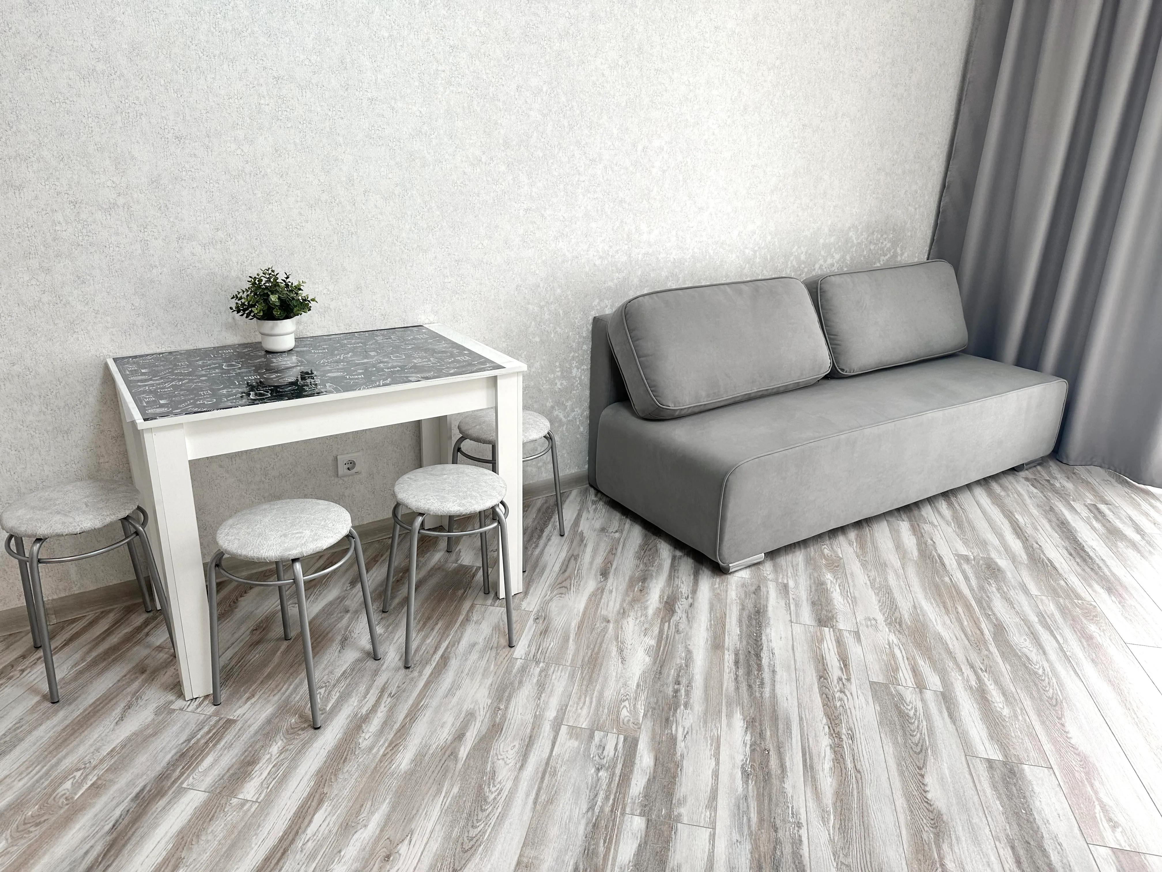 Миниатюра квартиры 8