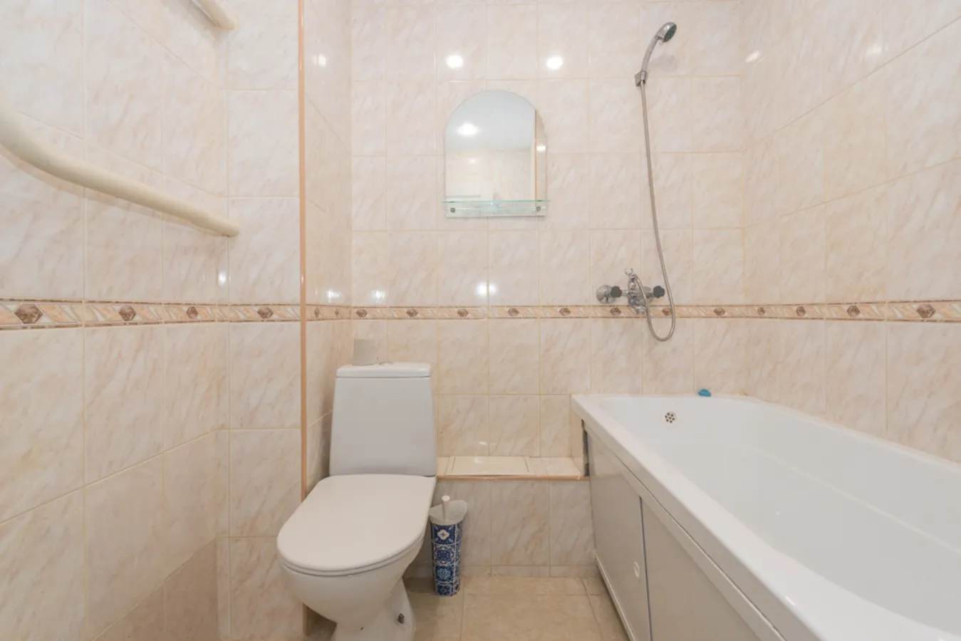 улица Бориса Богаткова, 228