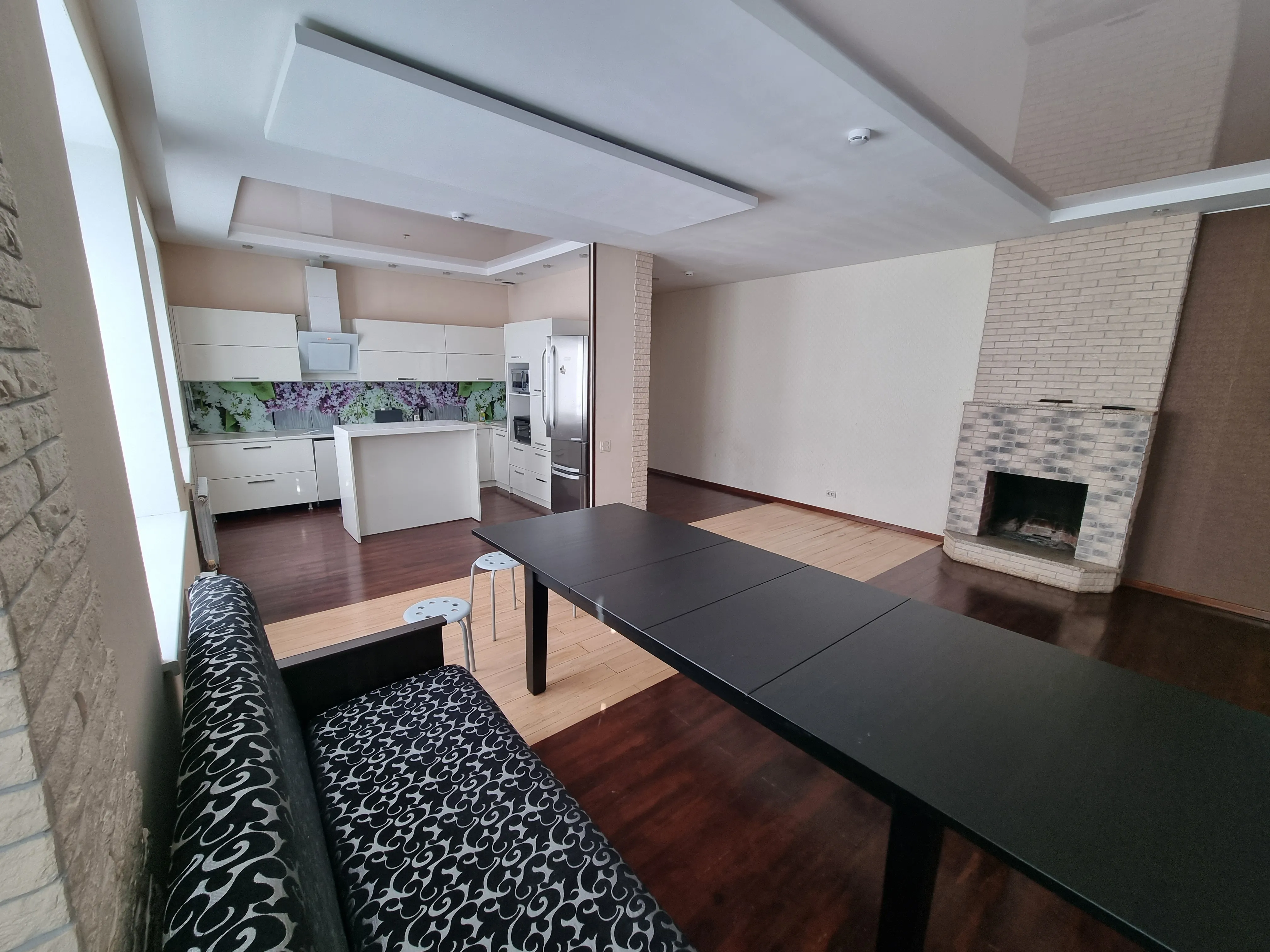 Миниатюра квартиры 6