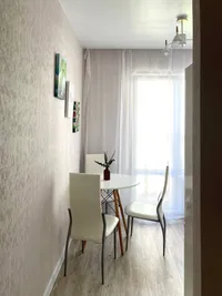 улица Ясный Берег, 33